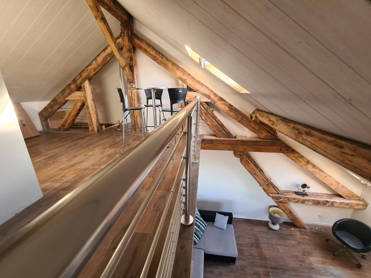 Ferme De La Gibussiere Apartment Presilly  ภายนอก รูปภาพ